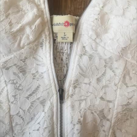 White Lace Tank Top - Picture 4 of 4